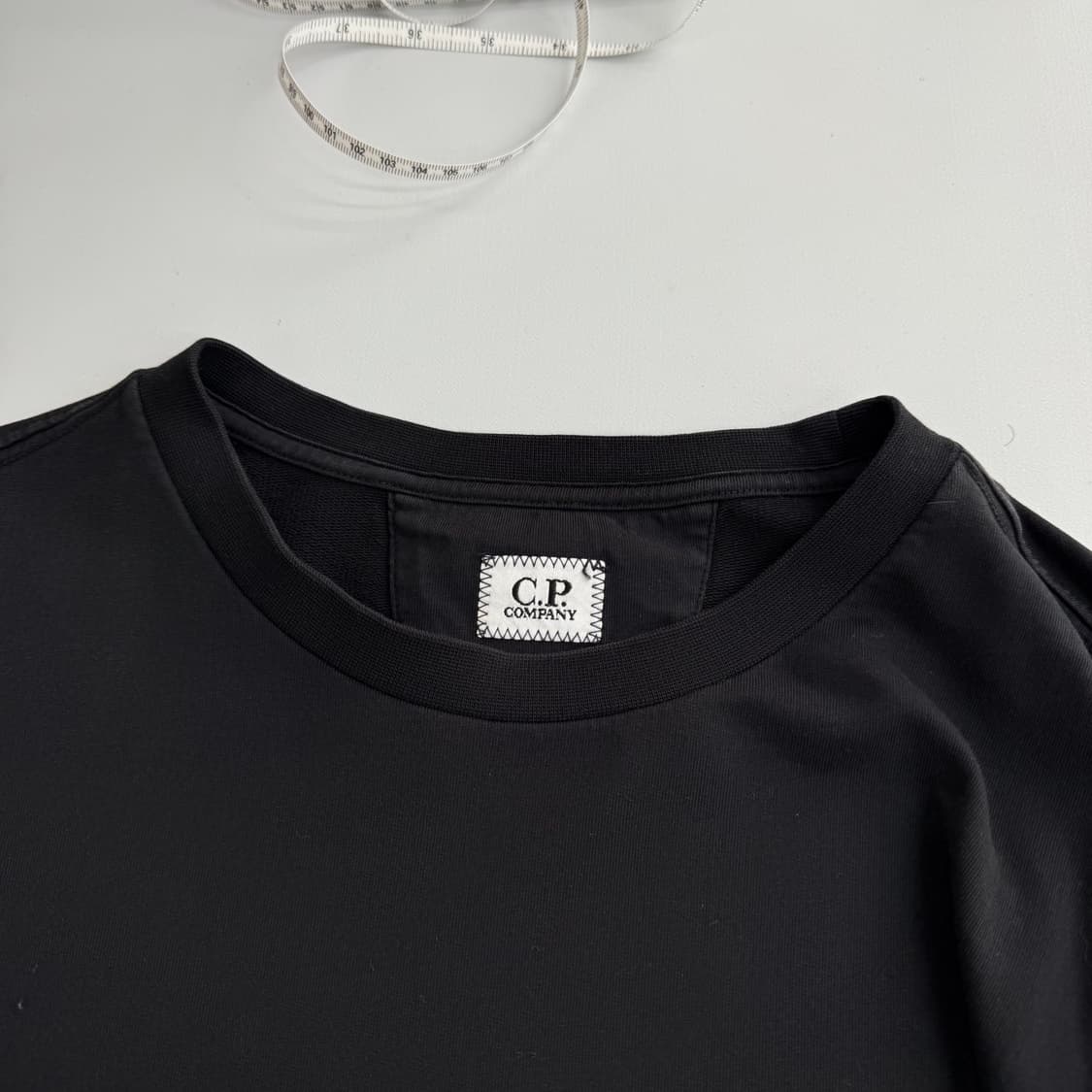 CP컴퍼니 맨투맨 상품이미지5