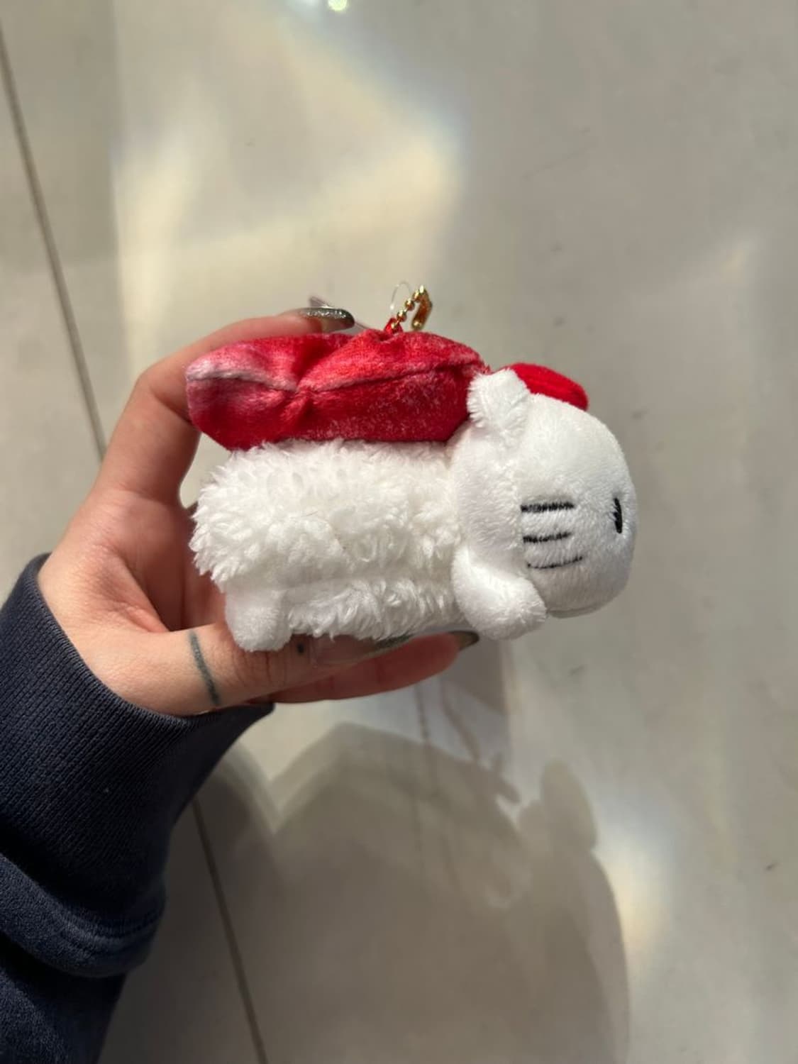 HELLO KITTY SUSHI MAGURO 헬로 키티 스시 마구로 키링 상품이미지3