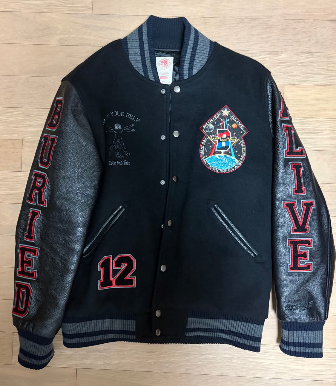 베리드 얼라이브 리얼레더 바시티자켓 상품이미지1