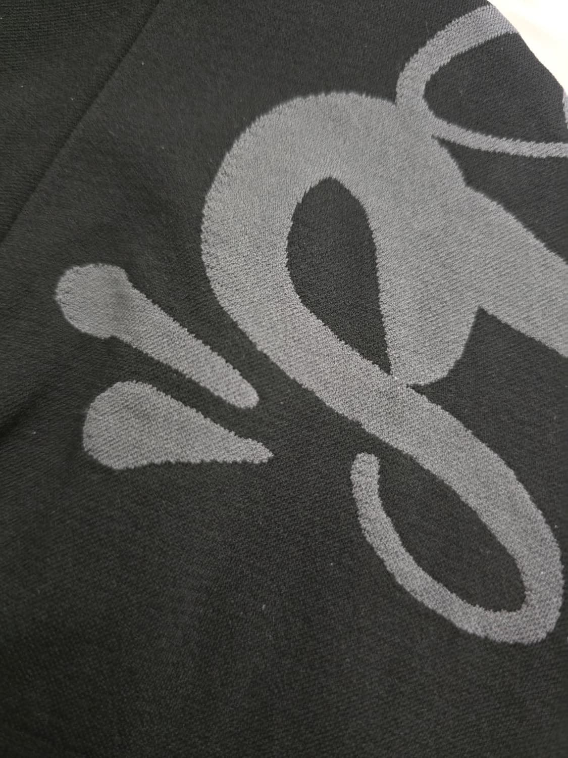 SYNA synaworld 시나월드 심리스 사이드 로고 스컬 블랙 상품이미지3