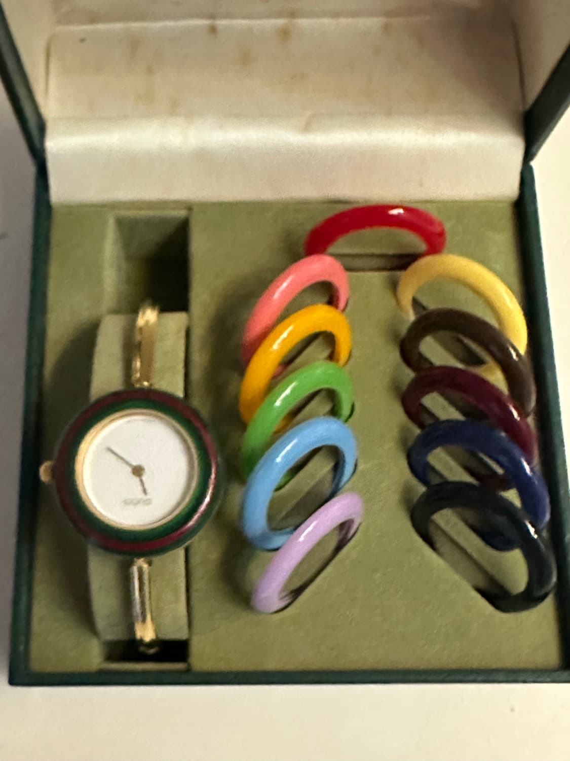 구찌 베젤링 시계 상품이미지2