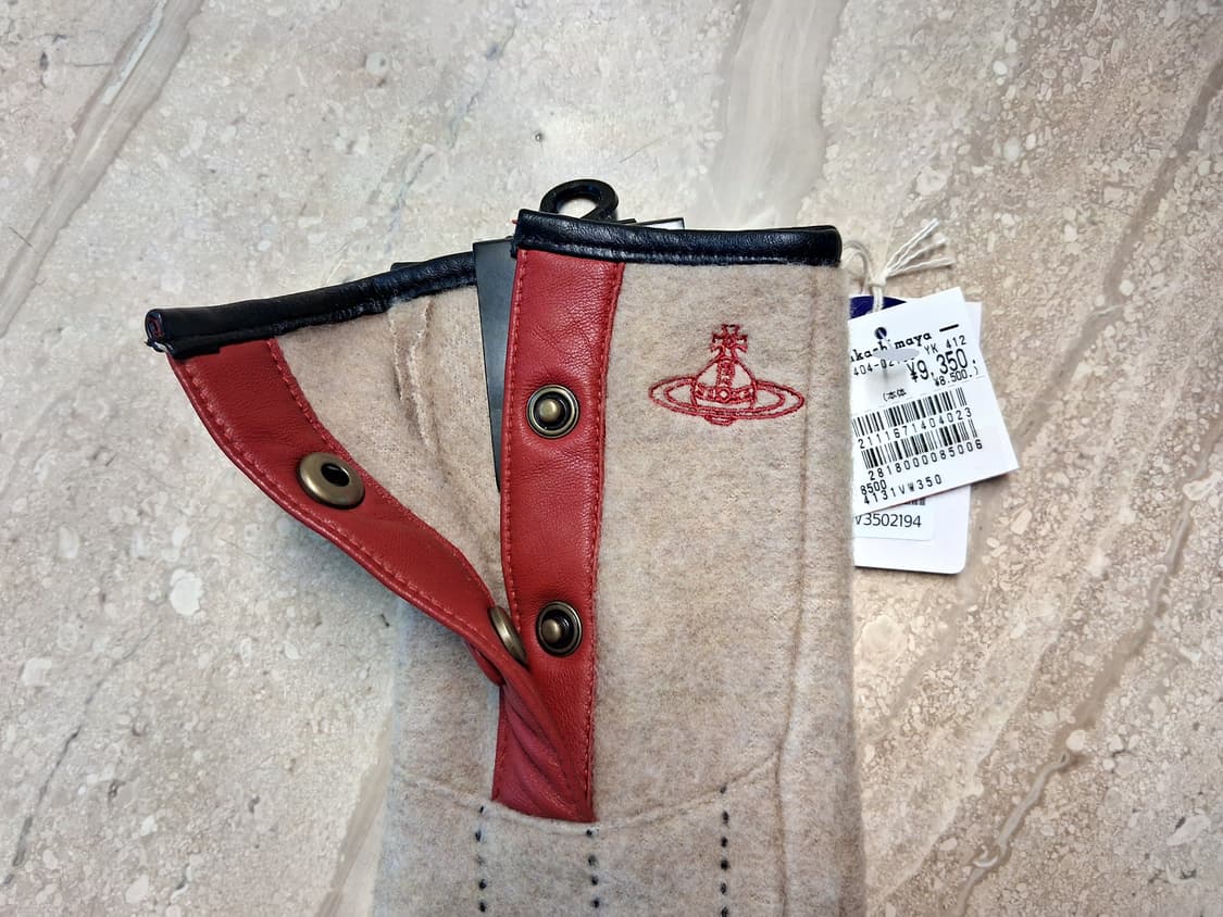 비비안 웨스트우드 orb 자수 투톤 장갑 베이지 상품이미지8