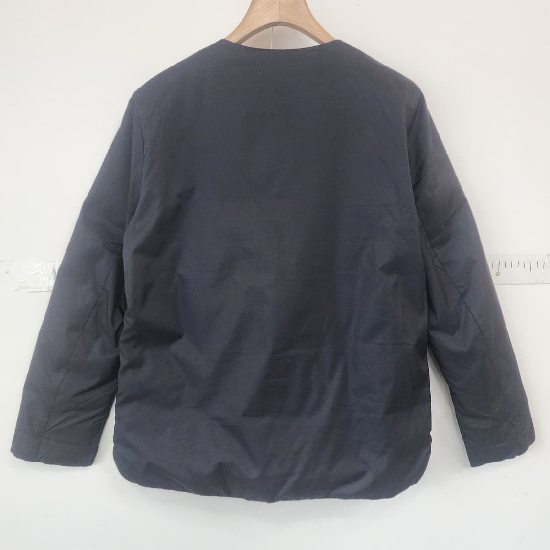 RELIGION 블랙 라운드넥 패딩 자켓 상품이미지9