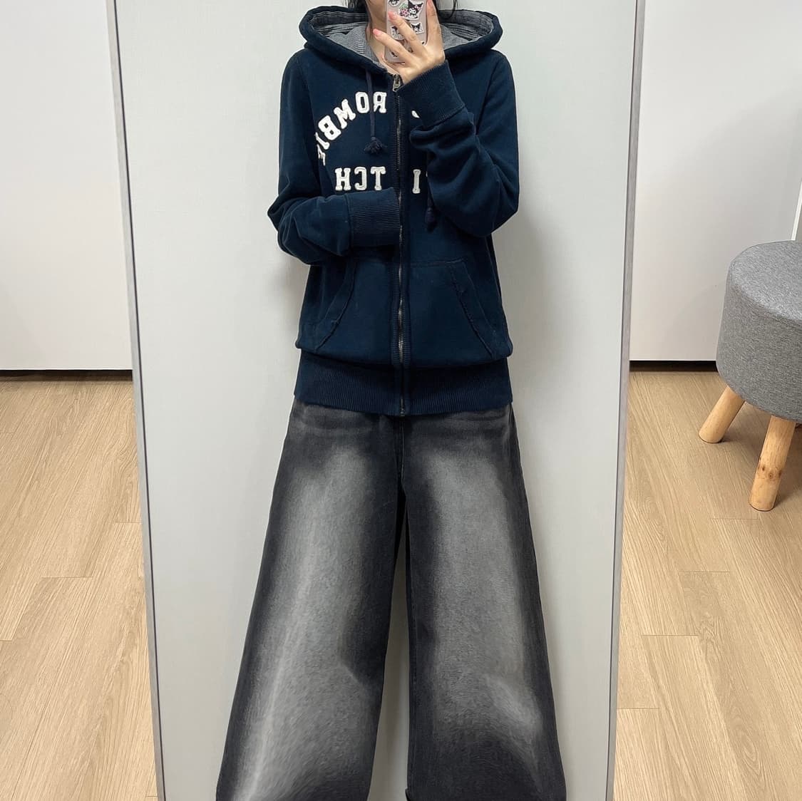 아베크롬비 자수로고 네이비 후드집업 상품이미지1