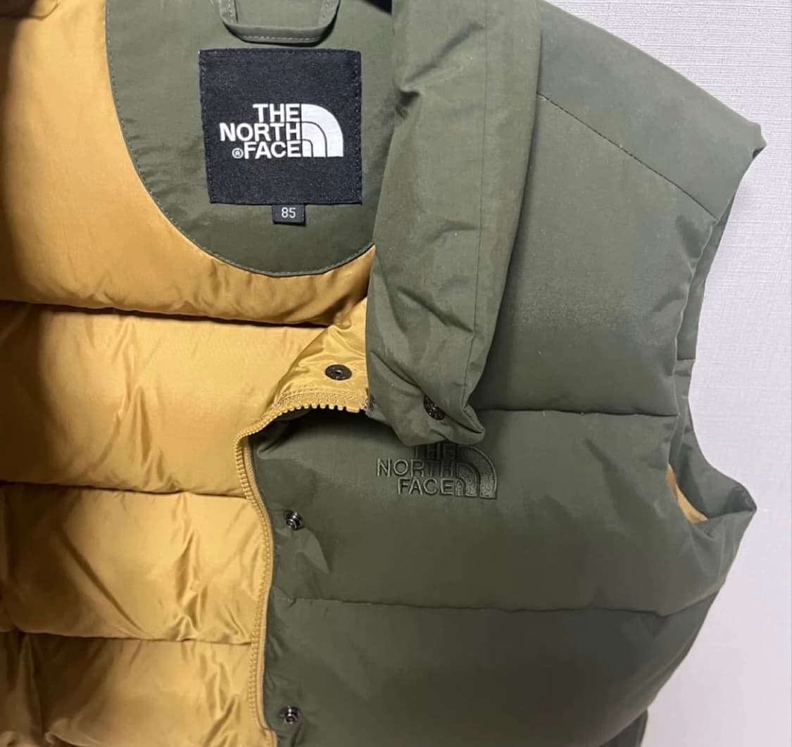 노스페이스 패딩 조끼 카키 / 베스트 상품이미지3