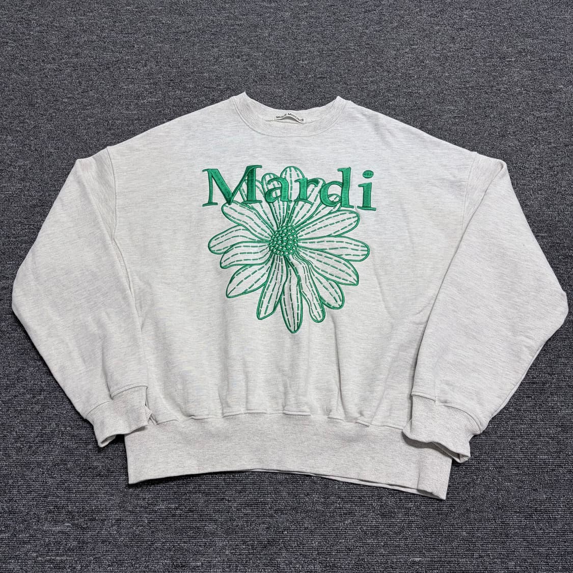 마르디 메크르디 플라워 맨투맨 상품이미지1