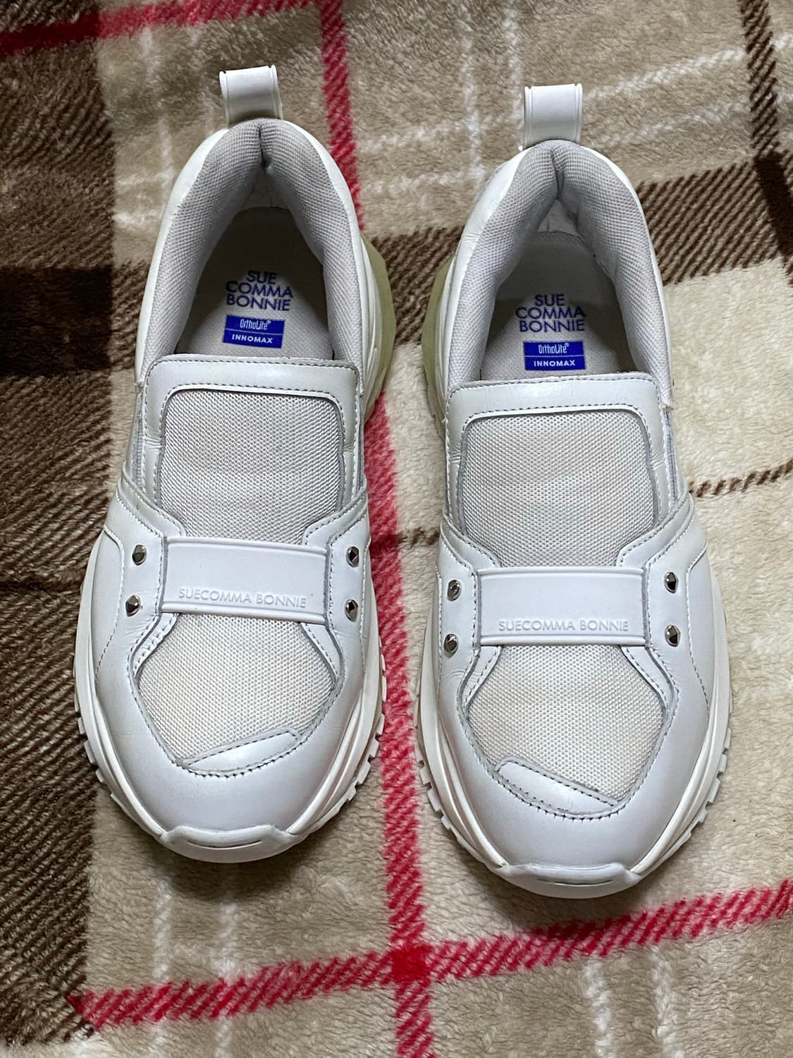 슈콤마보니 여성 스니커즈 운동화 245 (29.8만원) 상품이미지1