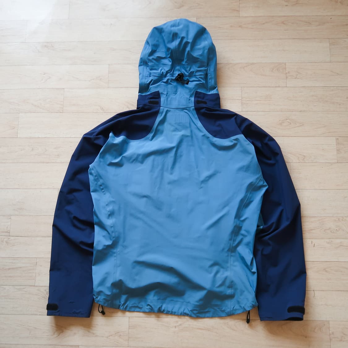 빈티지 OG 마운틴 하드웨어 고어텍스 XCR 자켓 상품이미지5