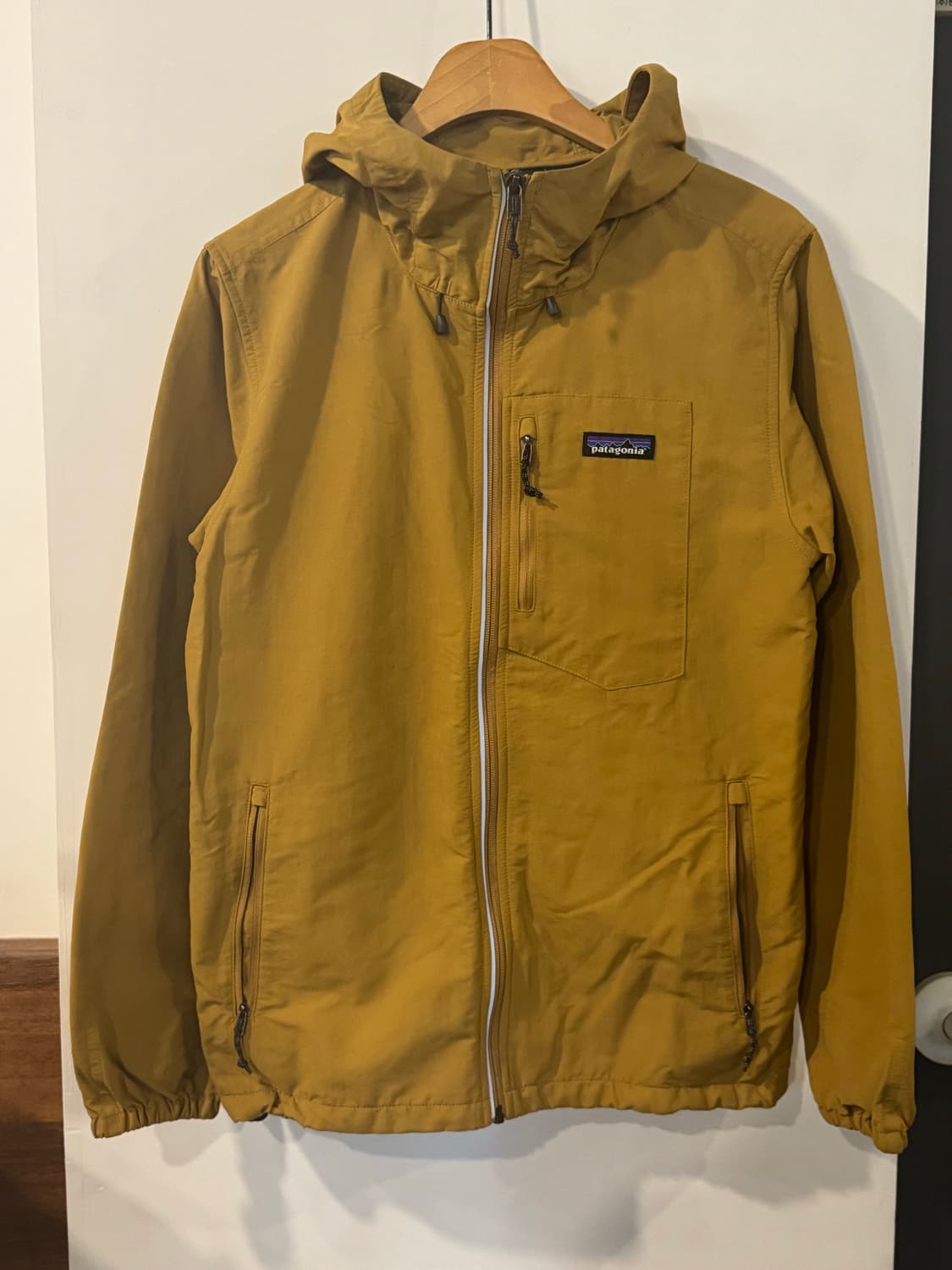 파타고니아 바람막이xs 상품이미지2