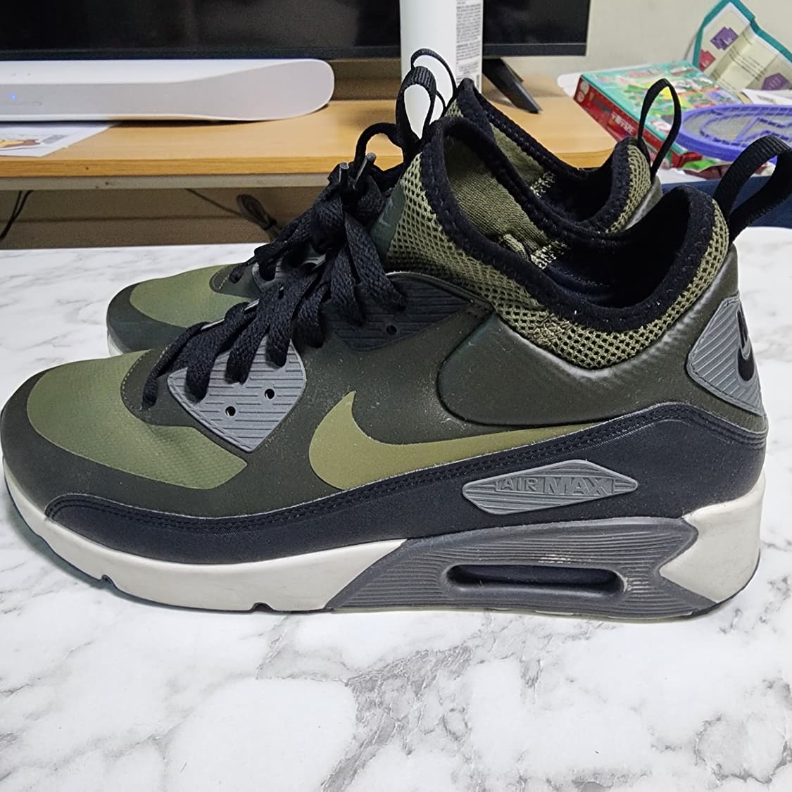 나이키 에어맥스 90 카키/블랙 275mm 상품이미지2