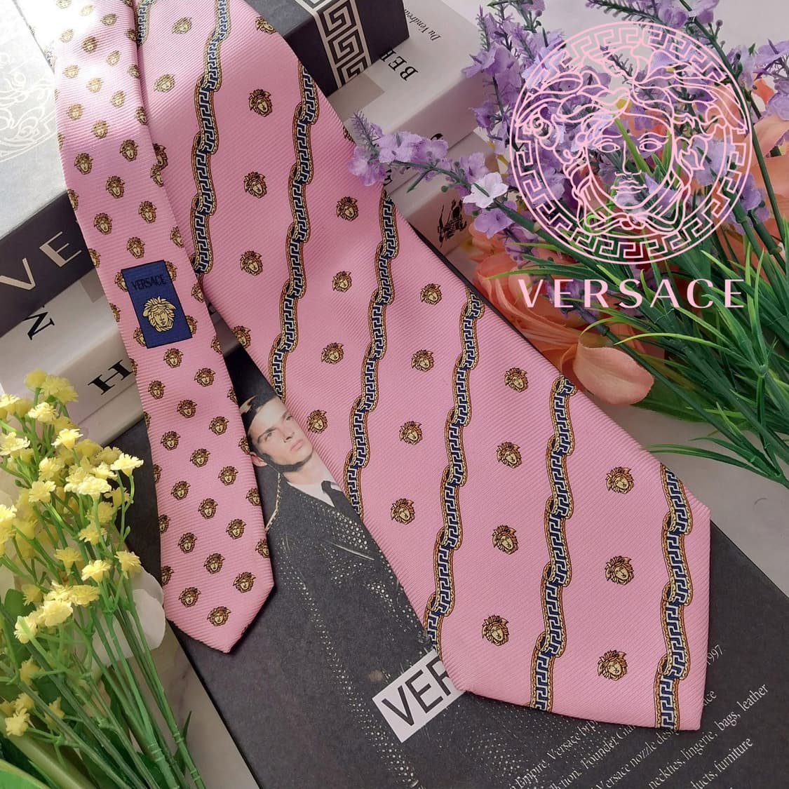 베르사체 실크 핑크 메두사 체인 패턴 넥타이 9.8cm A등급 K1346 상품이미지1