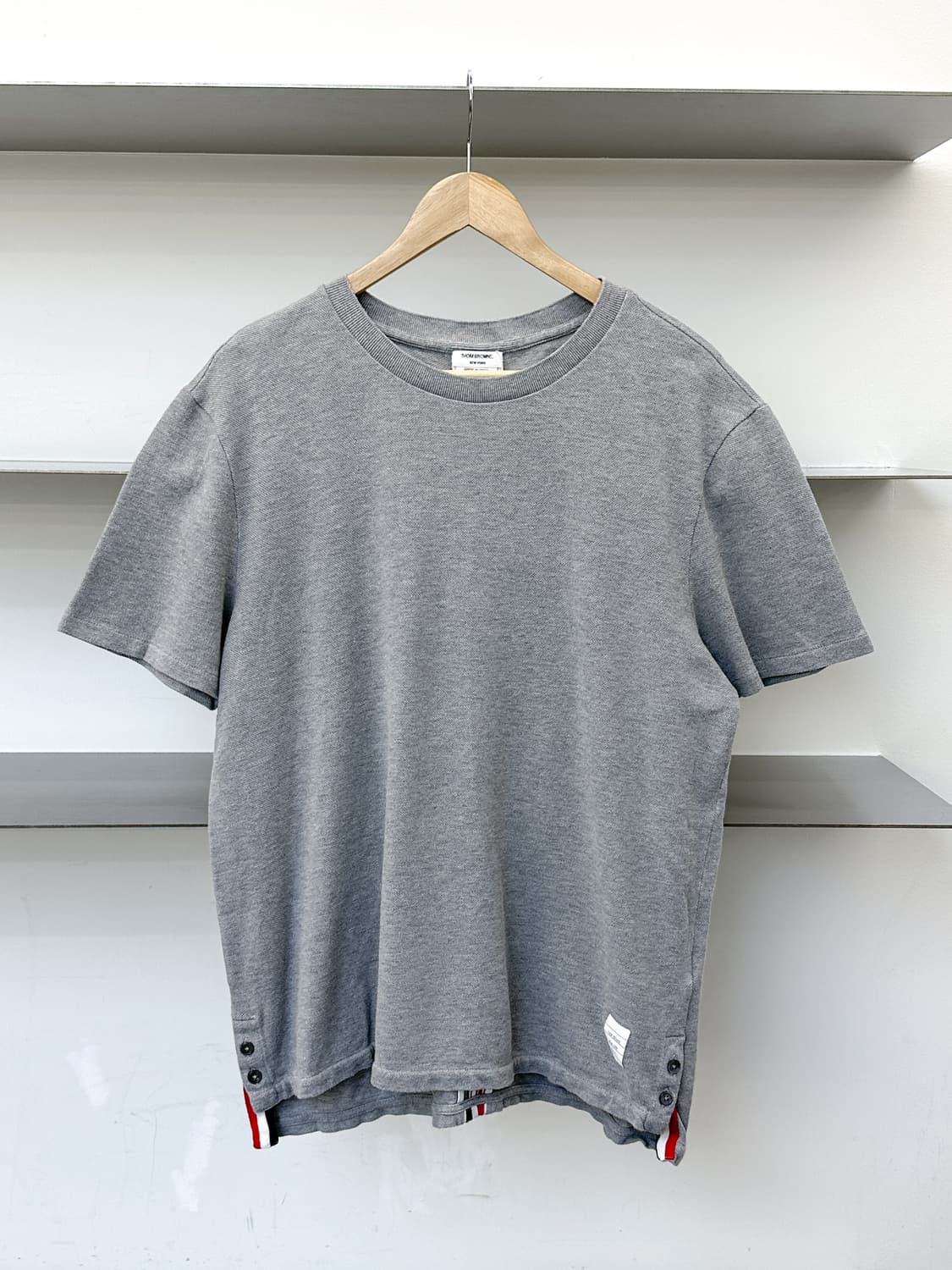 톰 브라운 24FW 백 RWB 티셔츠 상품이미지2