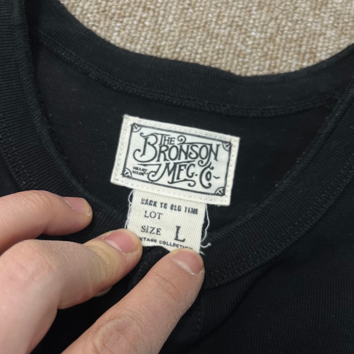 브론슨 헨리넥 긴팔 상품이미지4