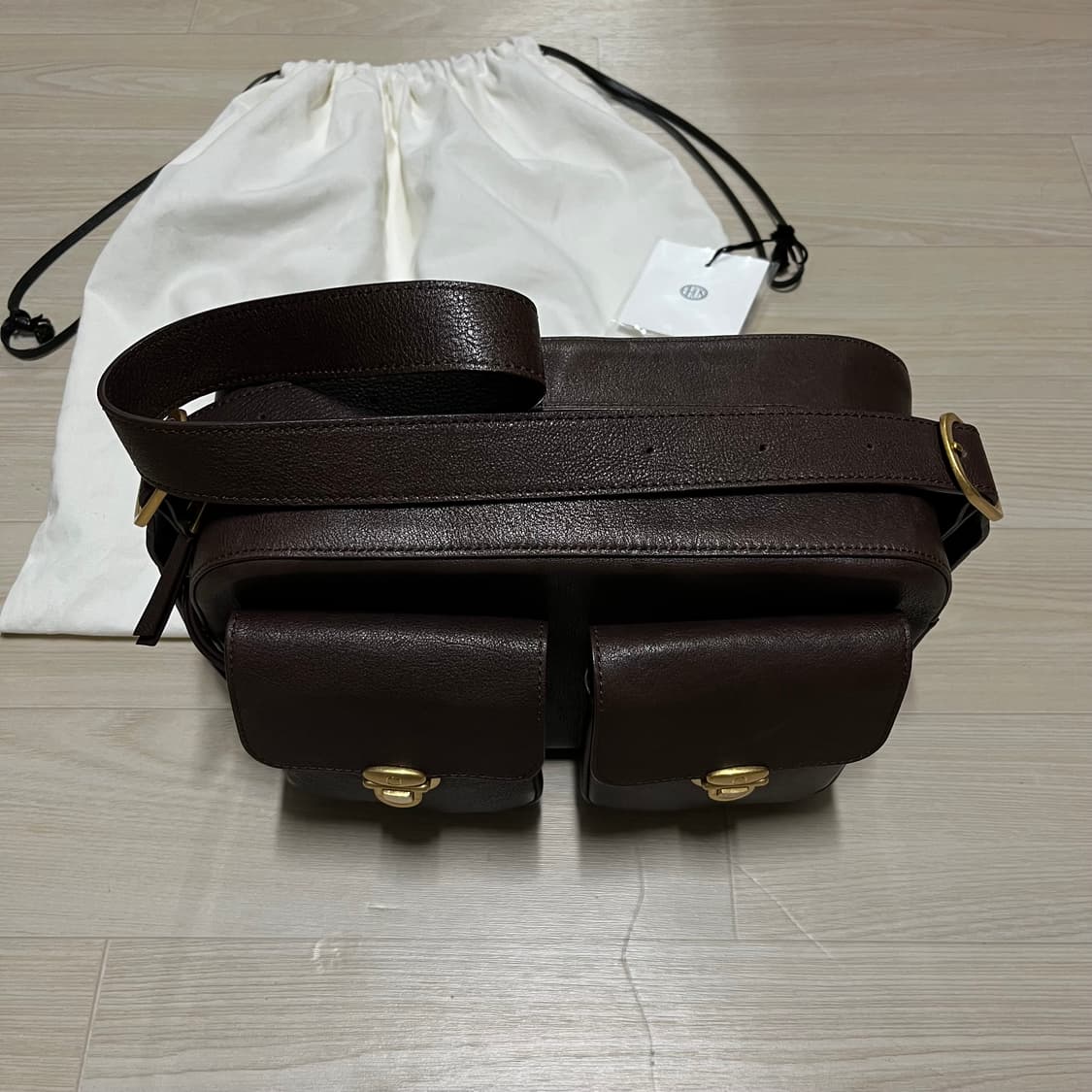 🏷️ 에토스 투포켓 레더백 / 브라운 상품이미지5