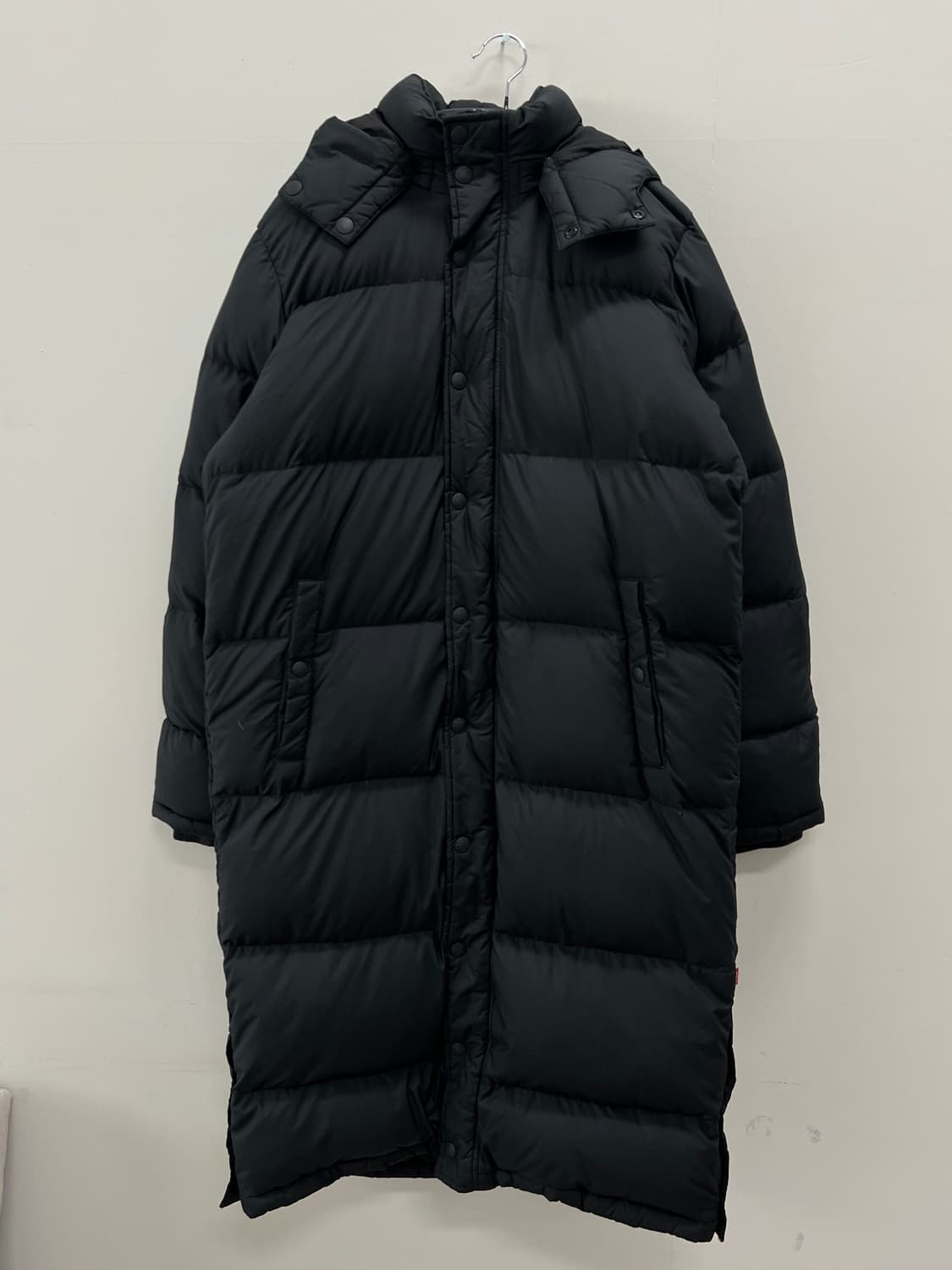 리바이스 구스다운 롱 패딩 블랙 상품이미지2