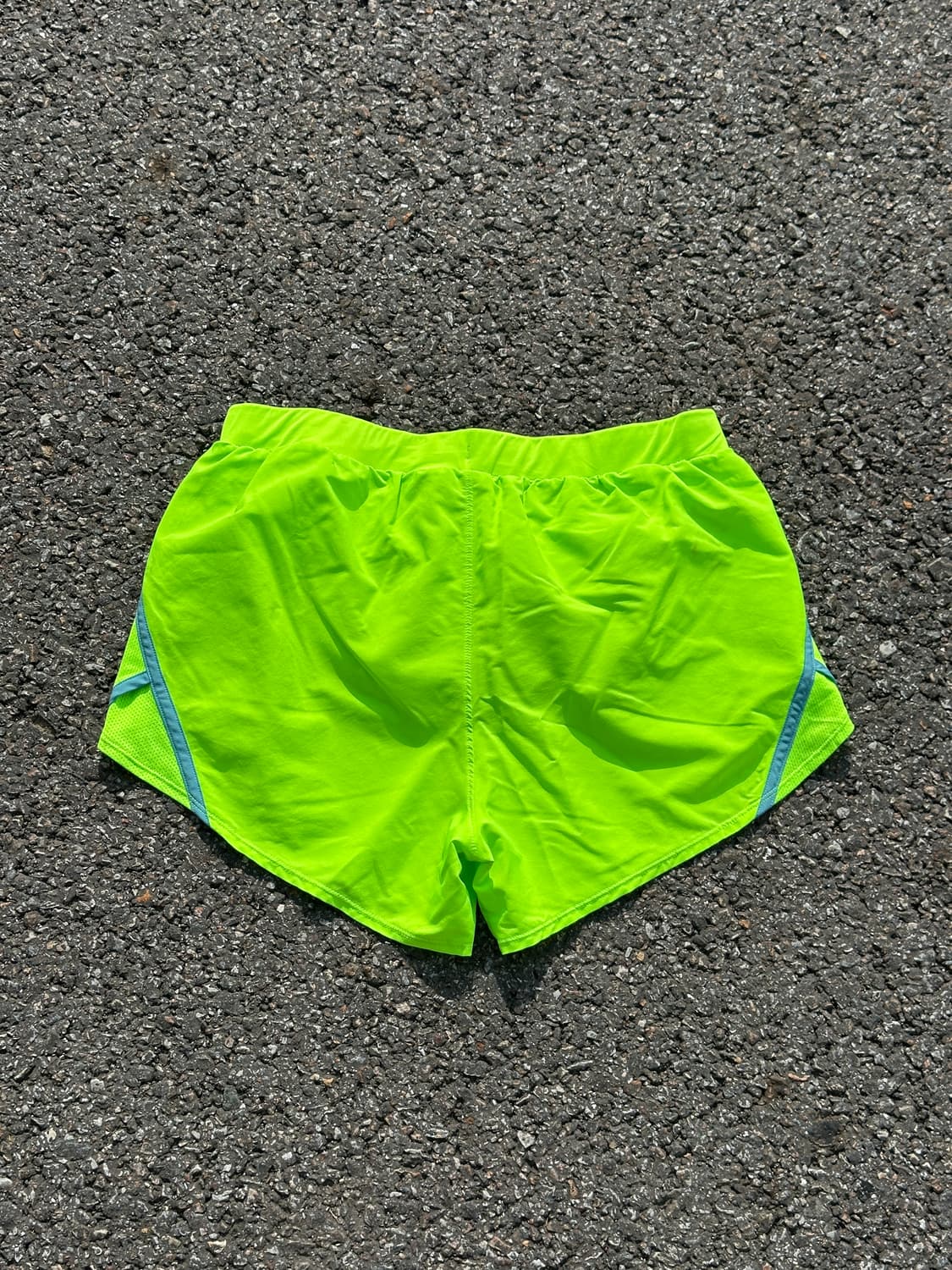 [M] 언더아머 여성 형광 러닝 쇼츠 반바지 상품이미지7