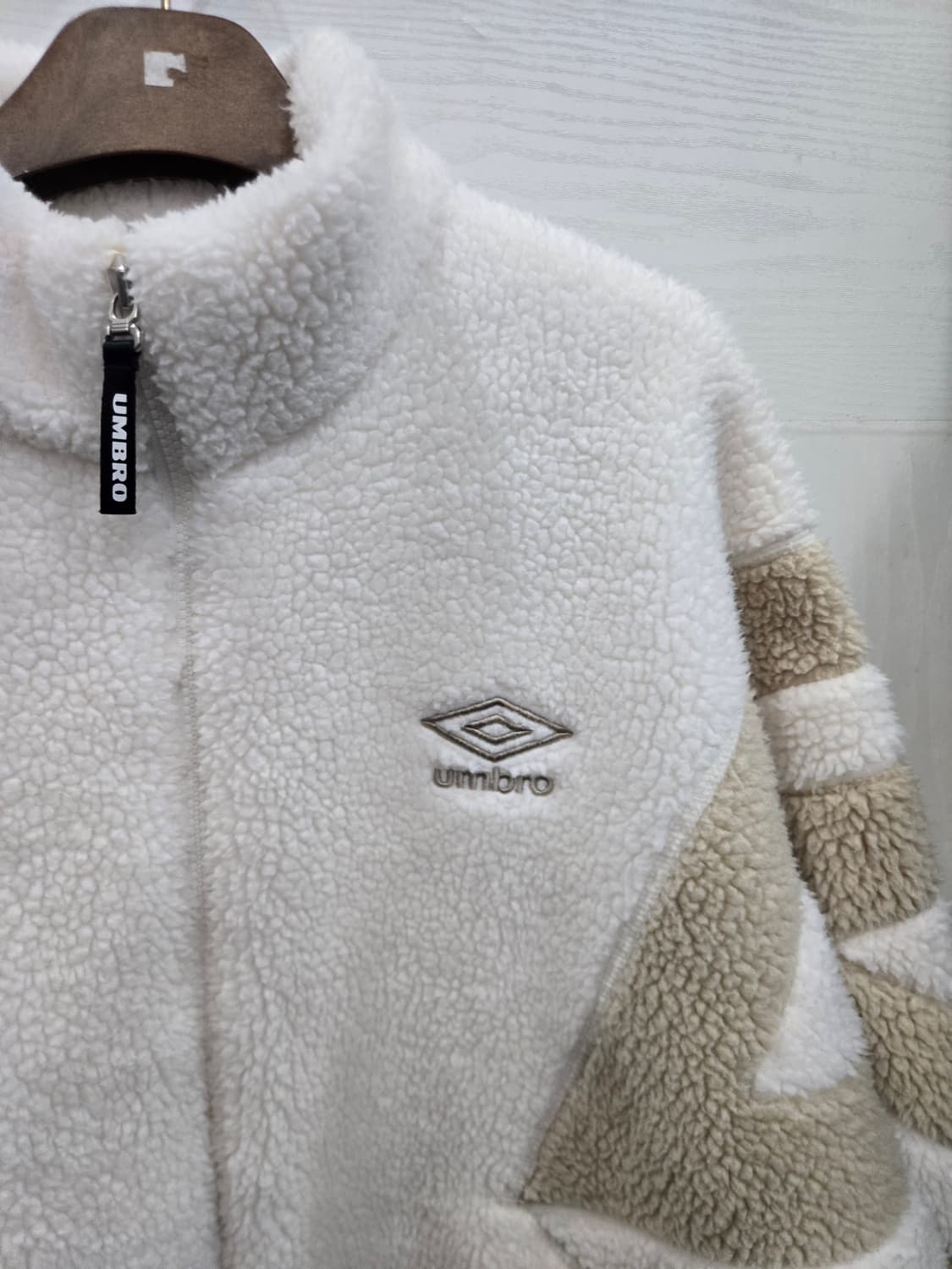 L,100,크게나옴) UMBRO 엄브로 양털 후리스 점퍼! 완젼 뜨뜻해요 상품이미지2