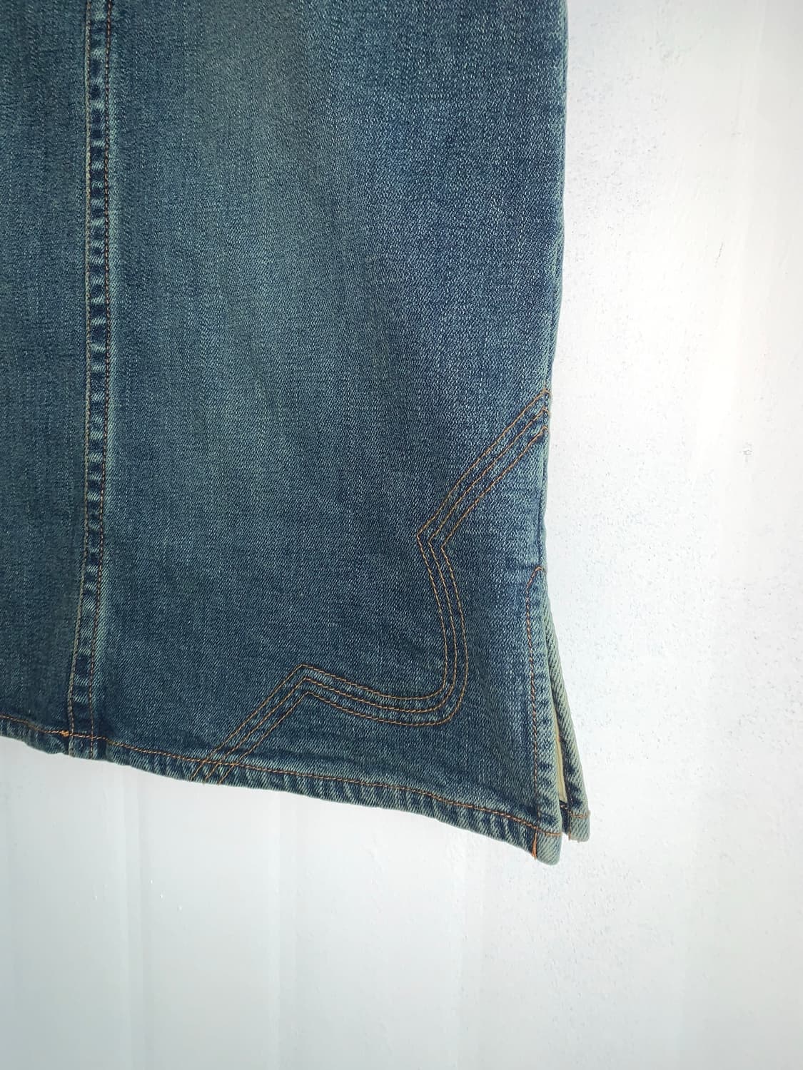 Stitch Detail Denim Midi Skirt(새상품) 상품이미지5