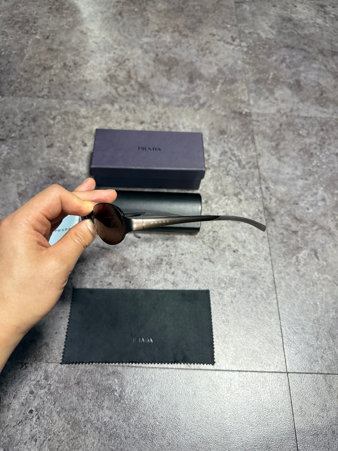 프라다 선글라스 상품이미지2