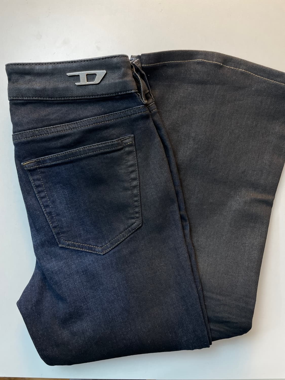 디젤 에부시 부츠컷 데님 팬츠 상품이미지1