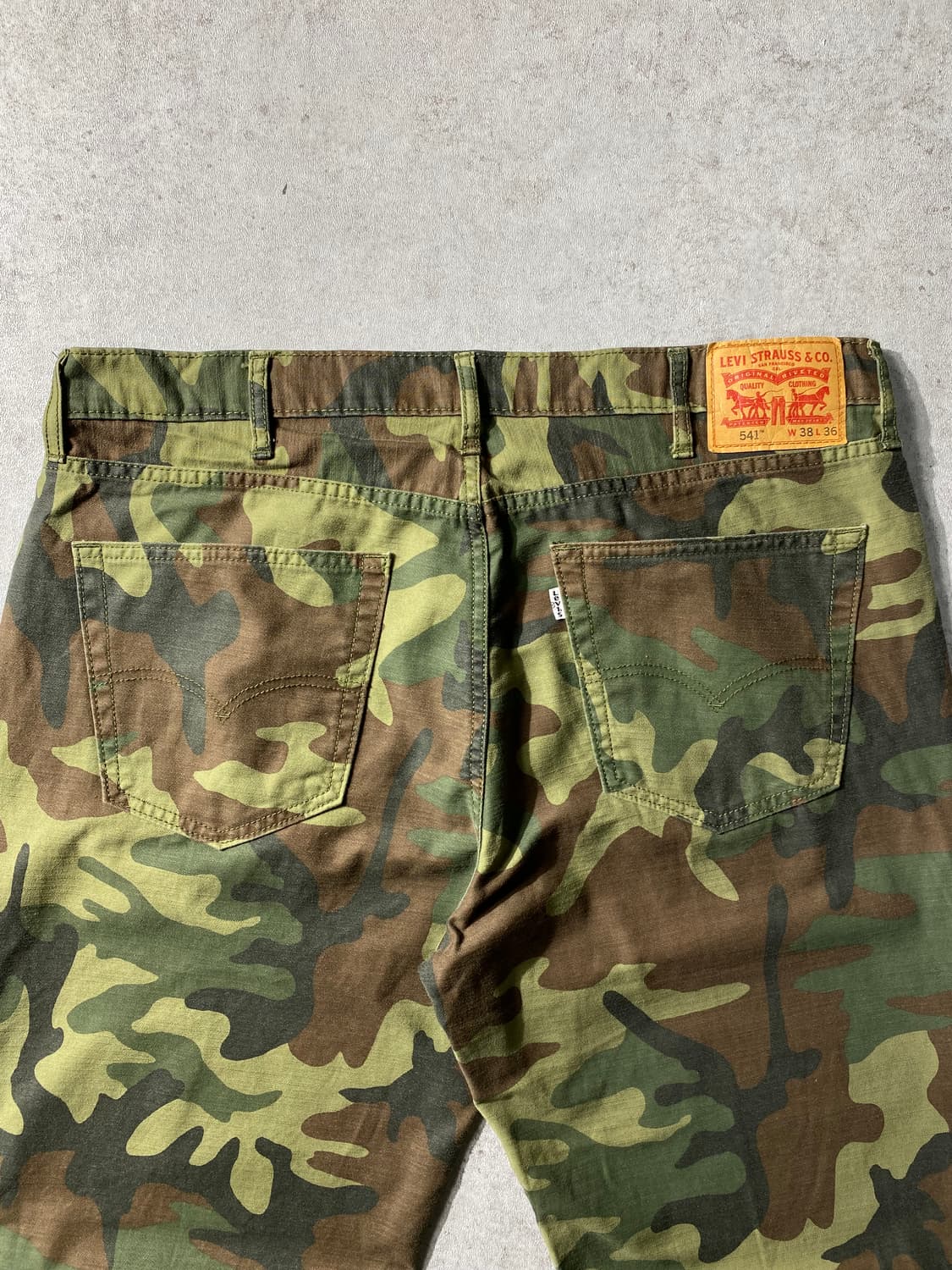 [38] Vintage Levi's 541 리바이스 카모플라쥬 팬츠 상품이미지4