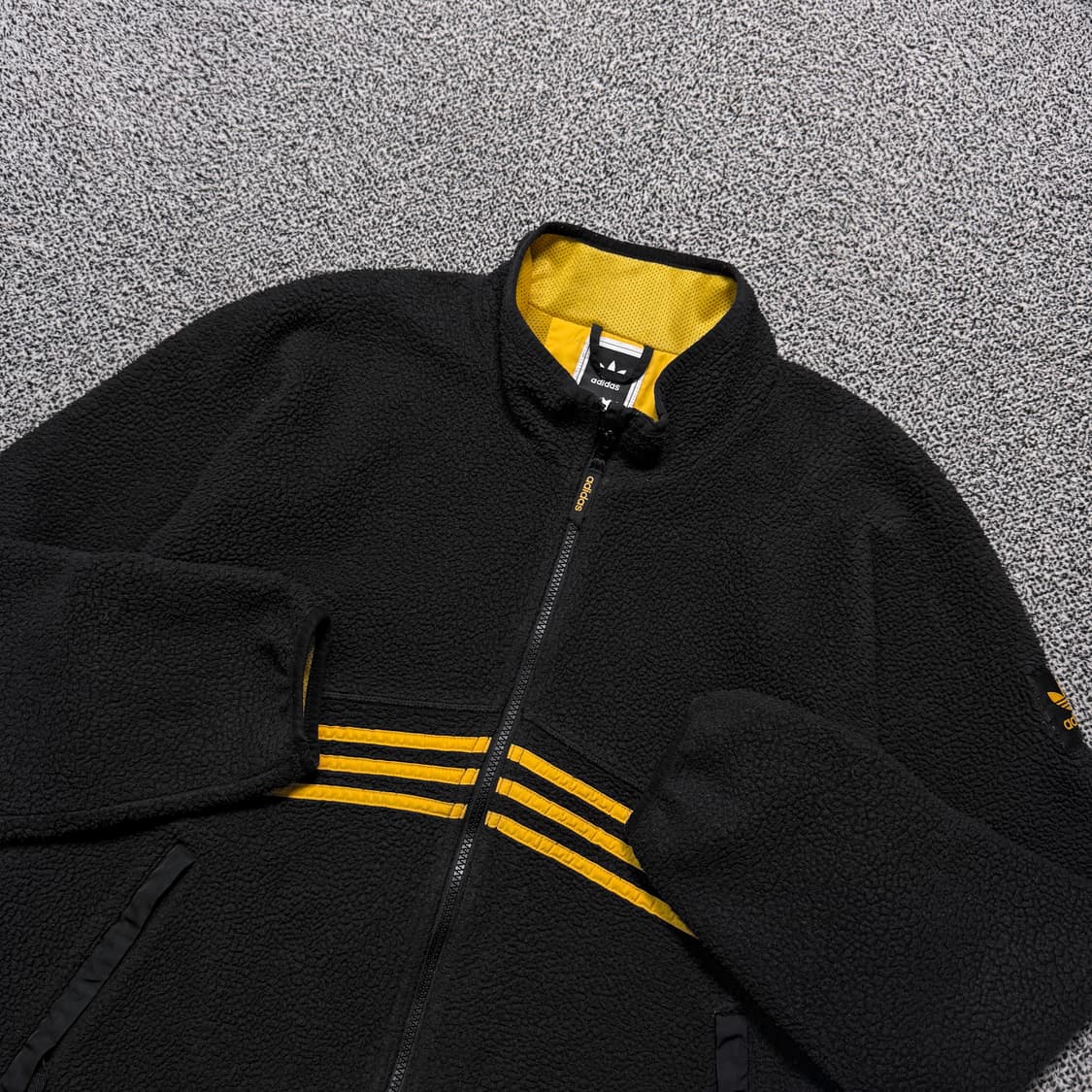Name : 아디다스 쉐르파 블랙컬러 미드라인 후리스자켓 :)  상품이미지2
