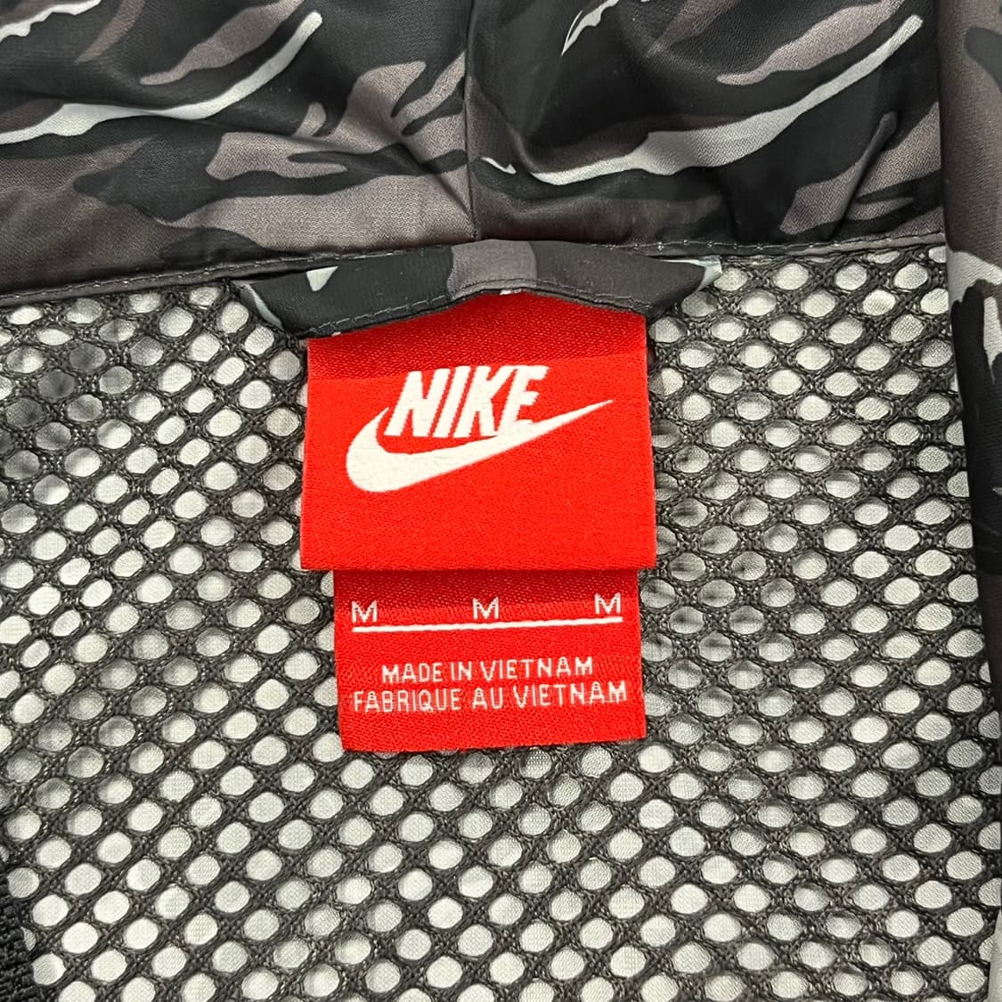 나이키 카모 밀리터리 그레이 블랙 바람막이  상품이미지5