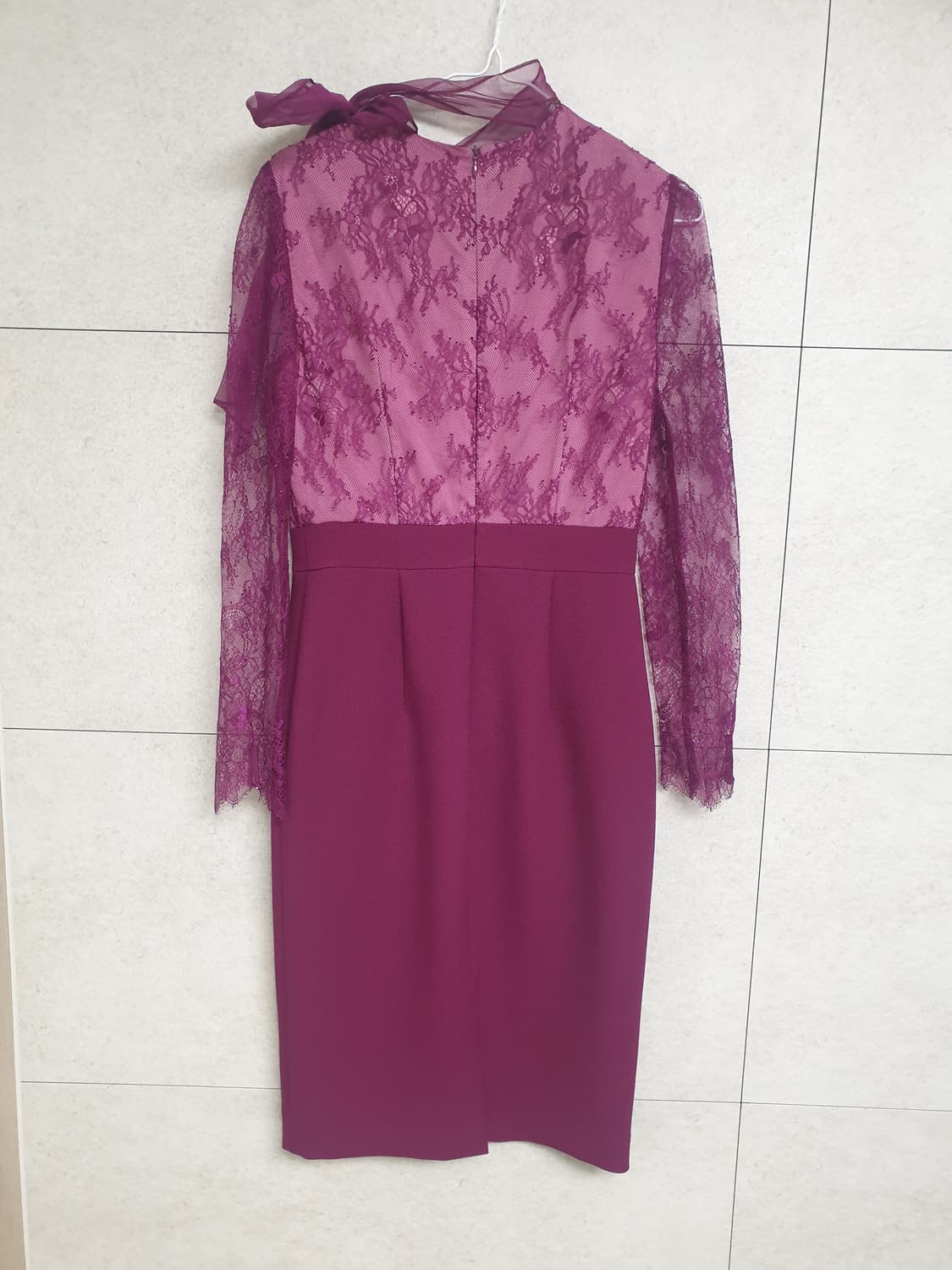 모조에스핀 원피스 상품이미지2