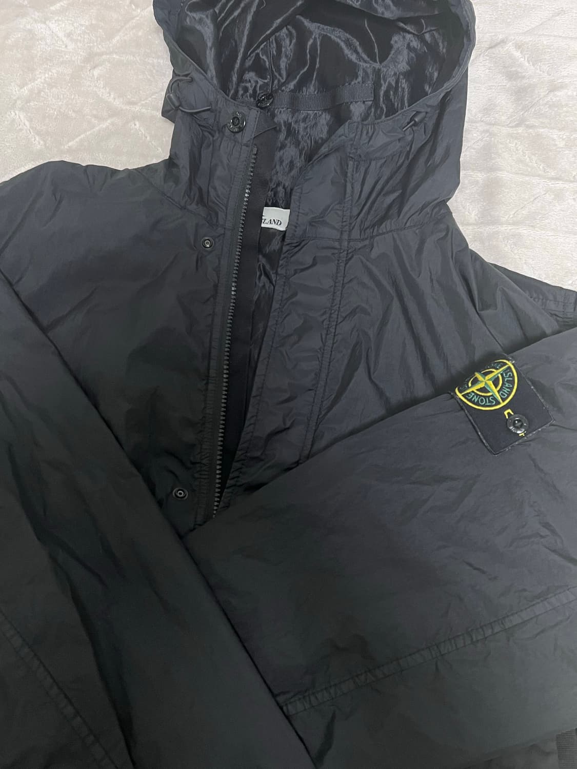 스톤아일랜드 25SS 크링클랩스 바람막이 L 상품이미지4