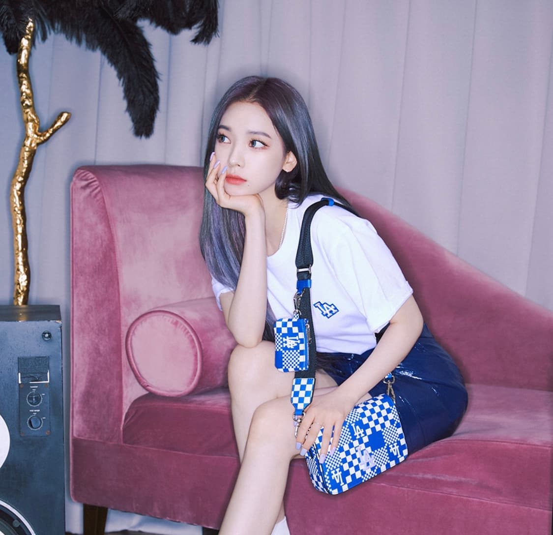 💙에스파 카리나 착용💙 MLB 모노그램 반팔 상품이미지1