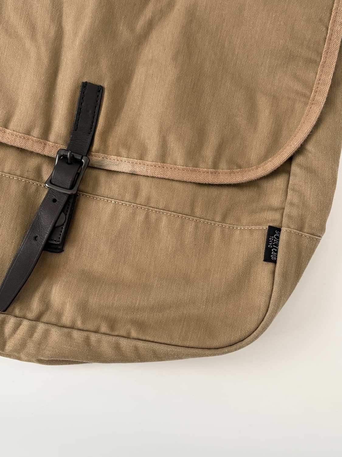 Canvas Shoulder Bag (Beige) 상품이미지4