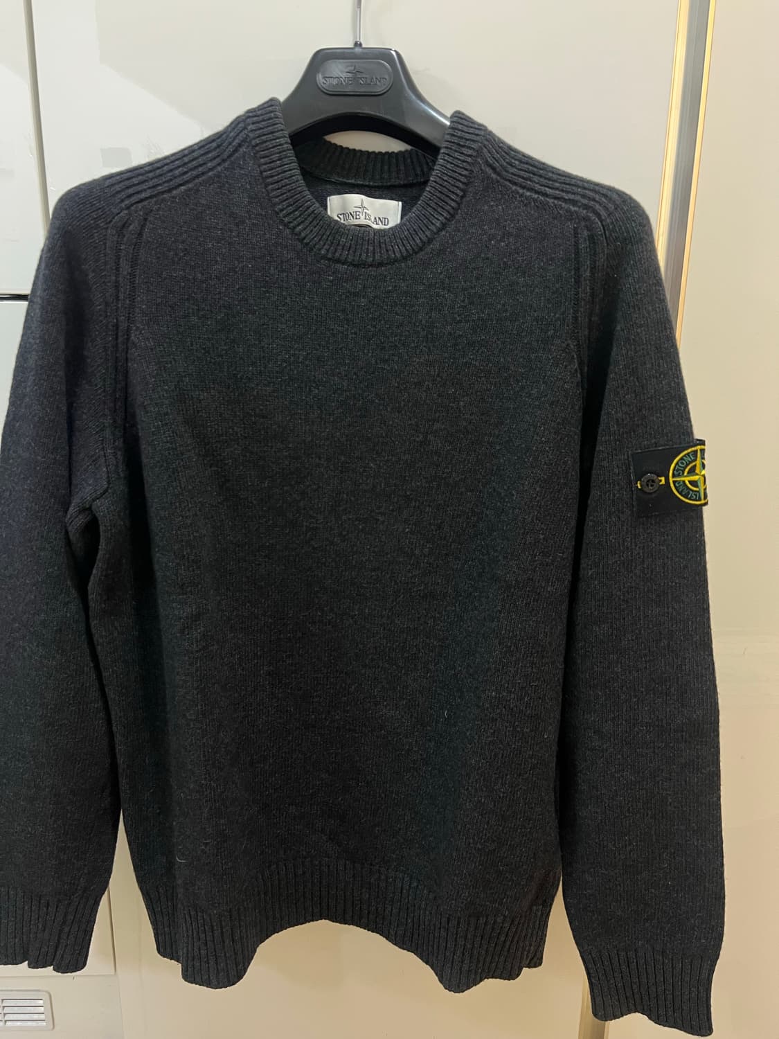 스톤아일랜드 차콜 스웨터 L 상품이미지1