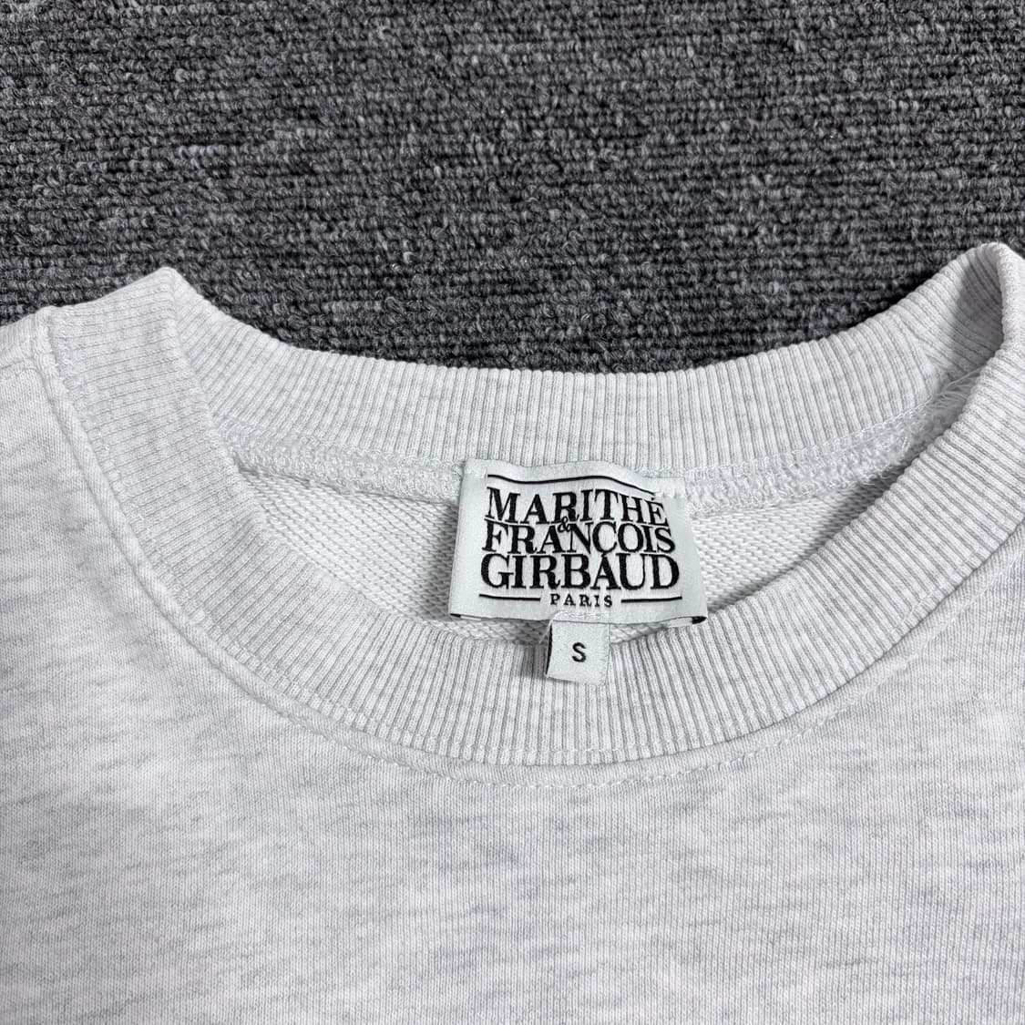 마리떼 크롭 맨투맨 상품이미지4