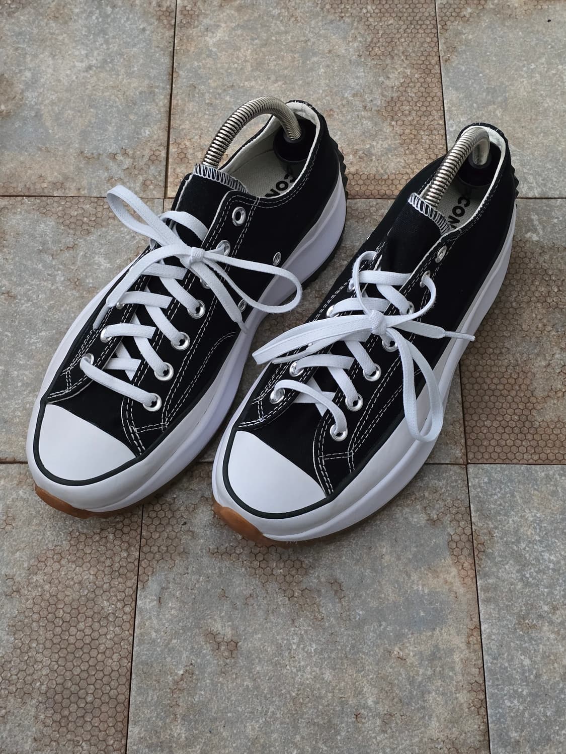 (270)컨버스 런스타 하이크 로우 검흰 상품이미지1