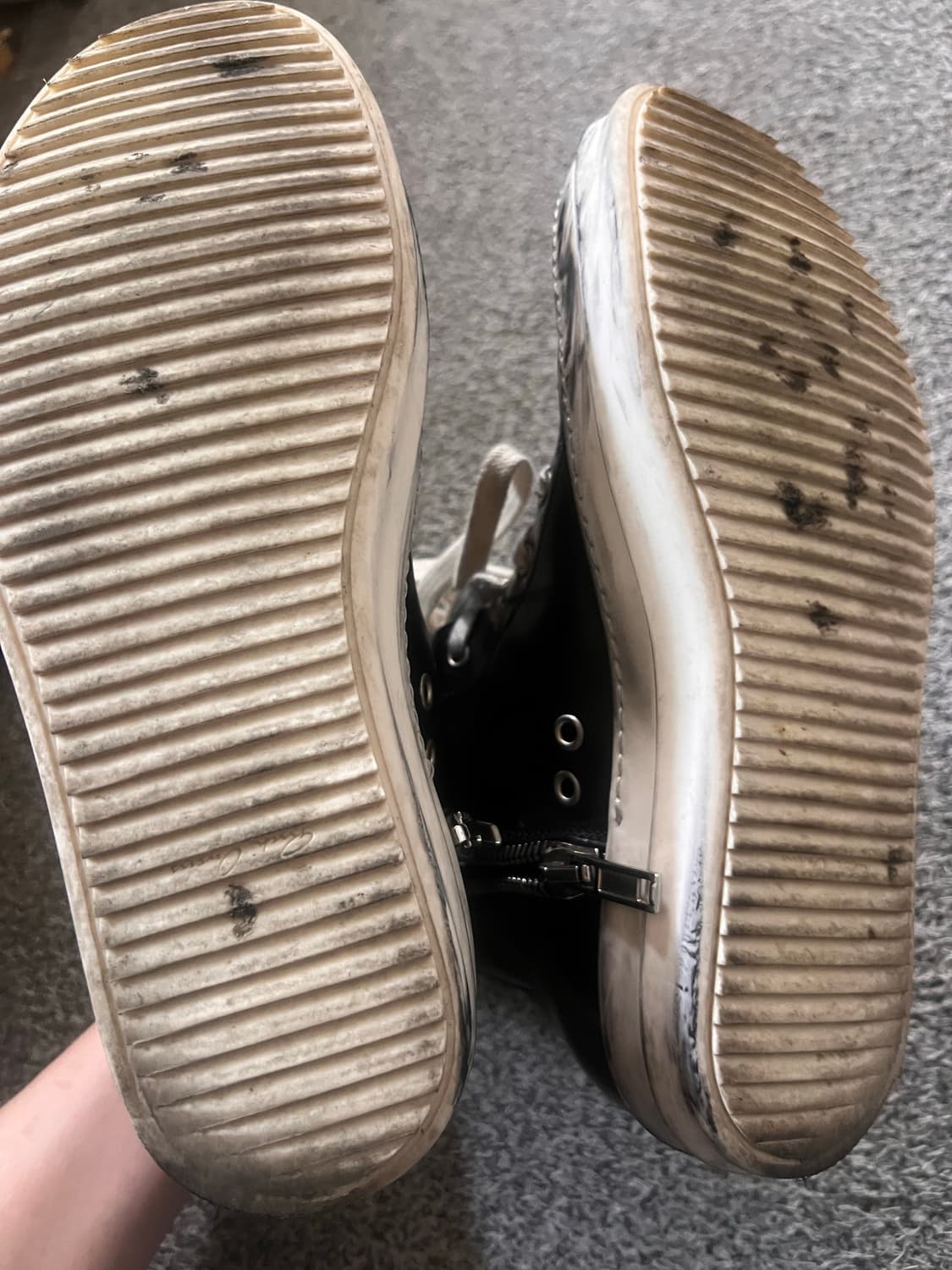 [260] 릭오웬스 라몬즈 하이 39.5 판매합니다 상품이미지4