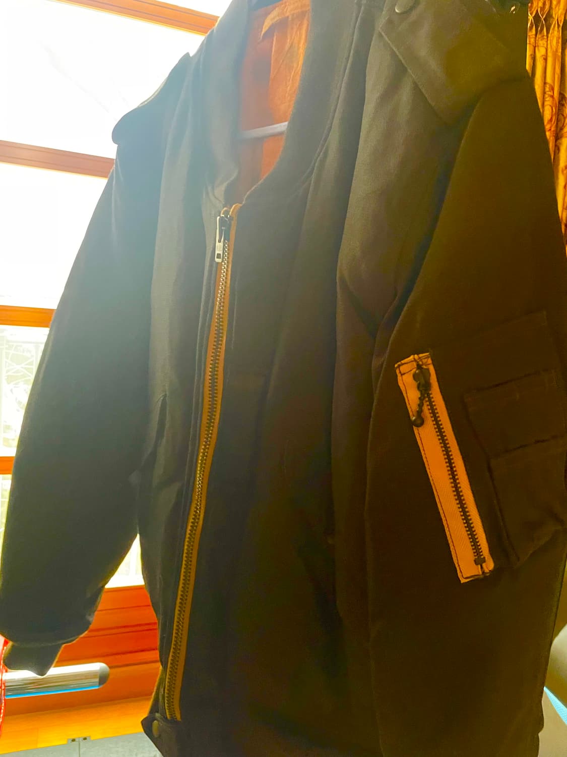 사스콰치패브릭스 플라이트 봄버 자켓 상품이미지1