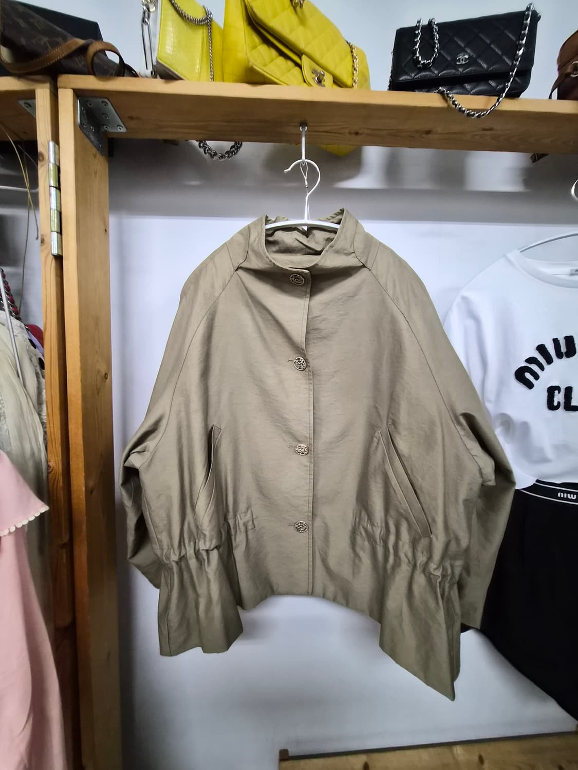 poetic 편집샾 펨플럼 점퍼 상품이미지3