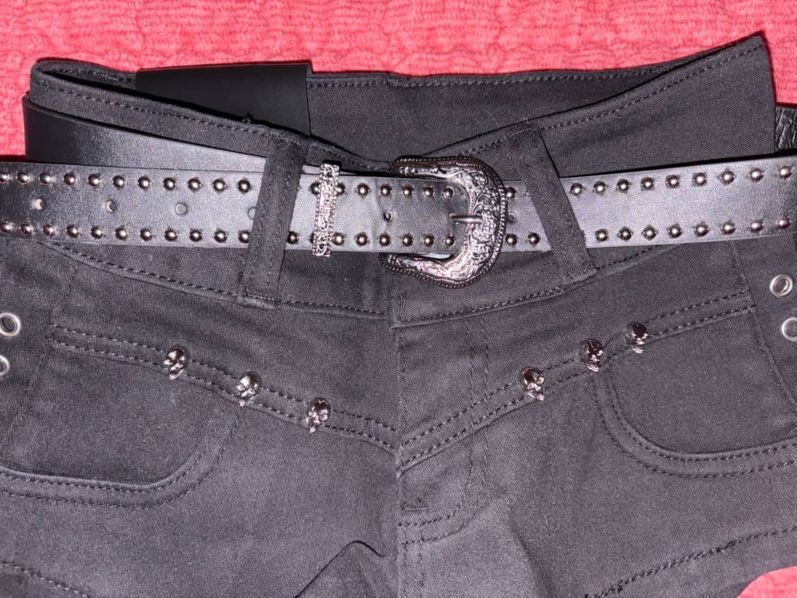 y2k깔 펑크 고딕 해골 스터드 펀칭 벨트 세트 마이크로 숏팬츠 상품이미지2