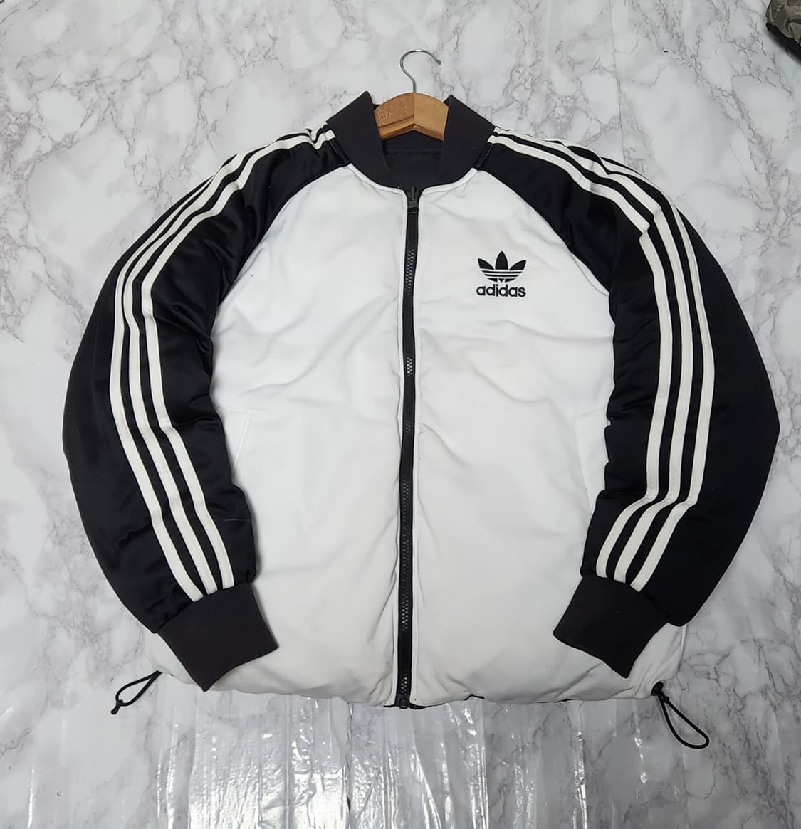 아디다스 올드스쿨 양면 리버시블 패딩 자켓 상품이미지3