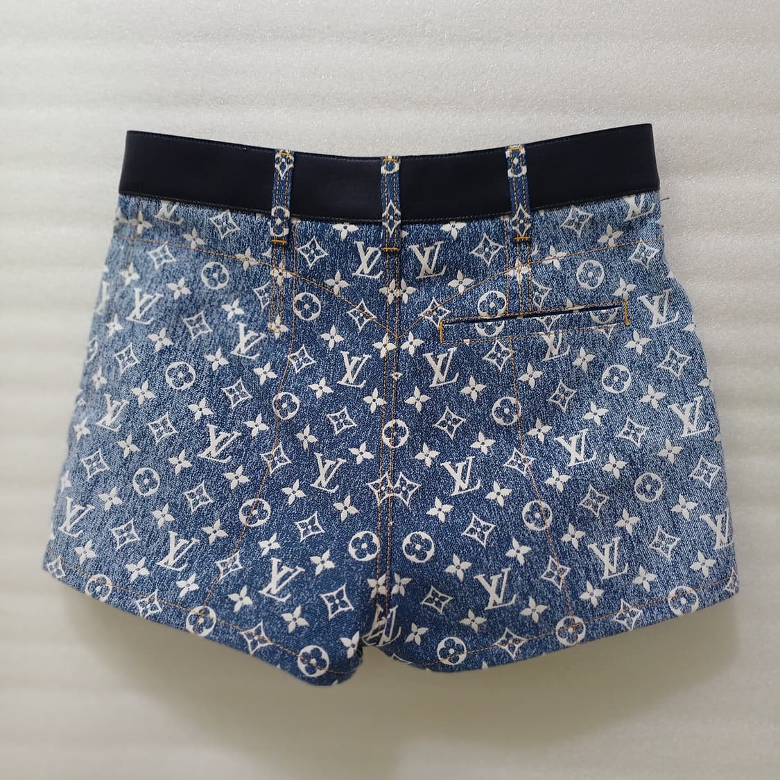 국내 루이비통 모노그램 데님 미니 반바지 여성 34 훌륭 사랑봉봉 상품이미지2