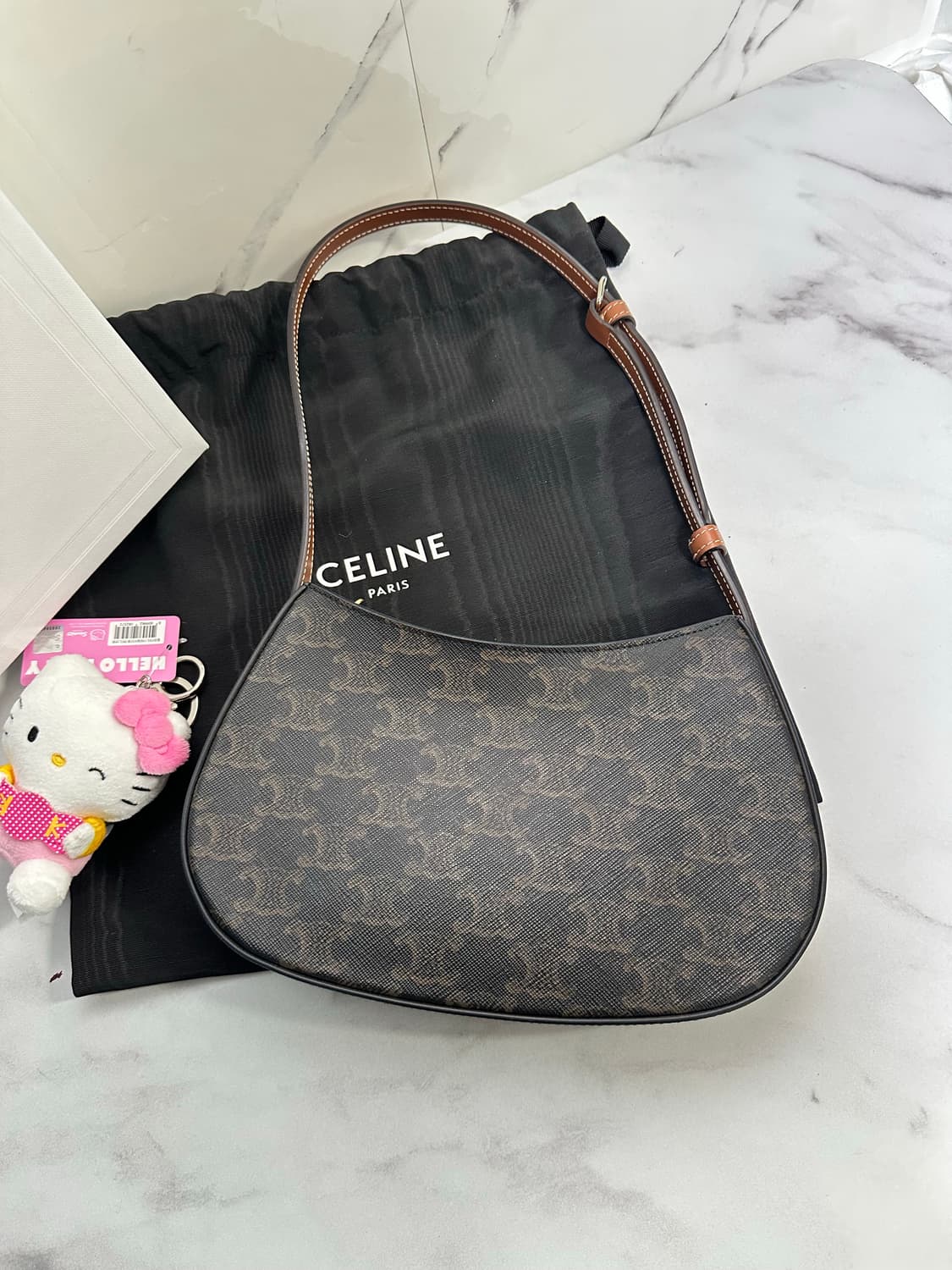 [A+ 정품] 셀리는 미디엄 틸리백 탄 상품이미지7