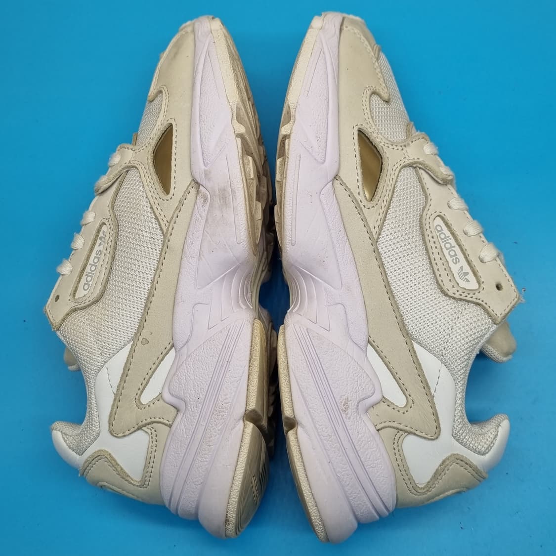 아디다스 팔콘 여성운동화235  상품이미지5