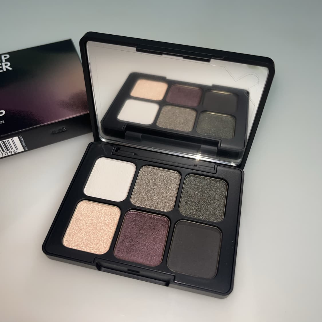 메이크업 포에버 스모키 섀도우 팔레트  상품이미지1