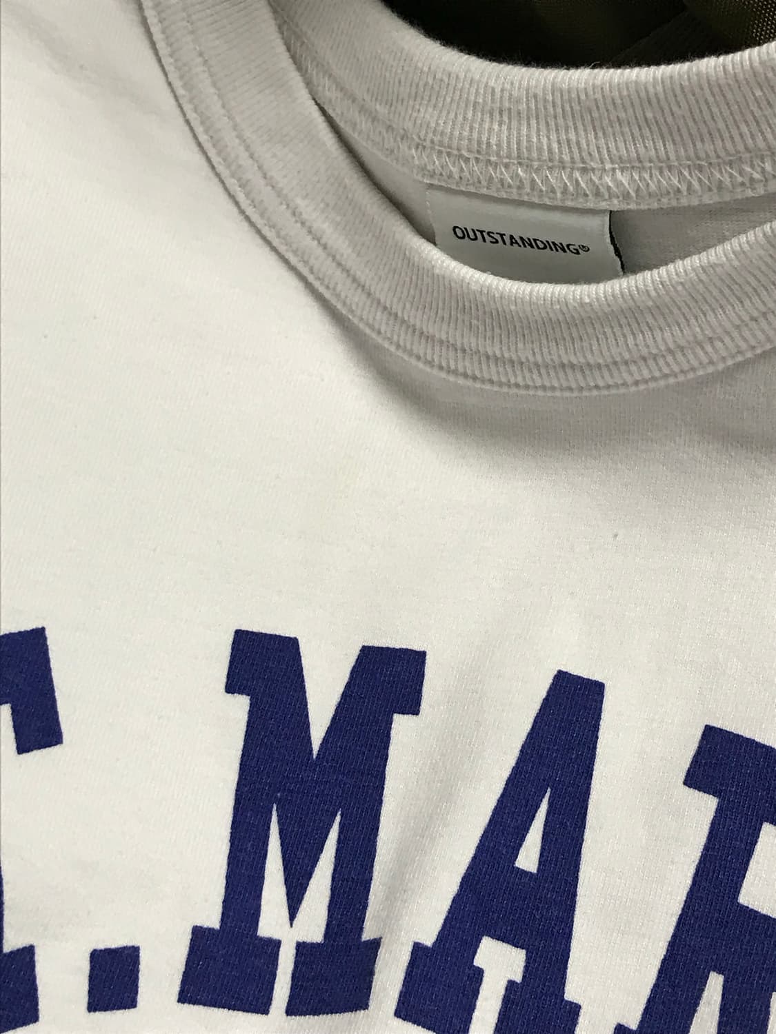 아웃스탠딩 반팔티 상품이미지2