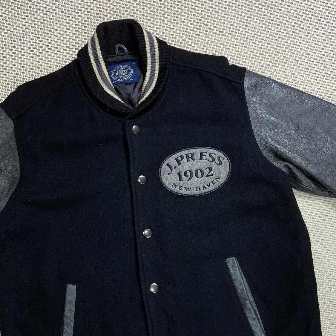 (103) 제이프레스 레더 슬리브 바시티 자켓 상품이미지3