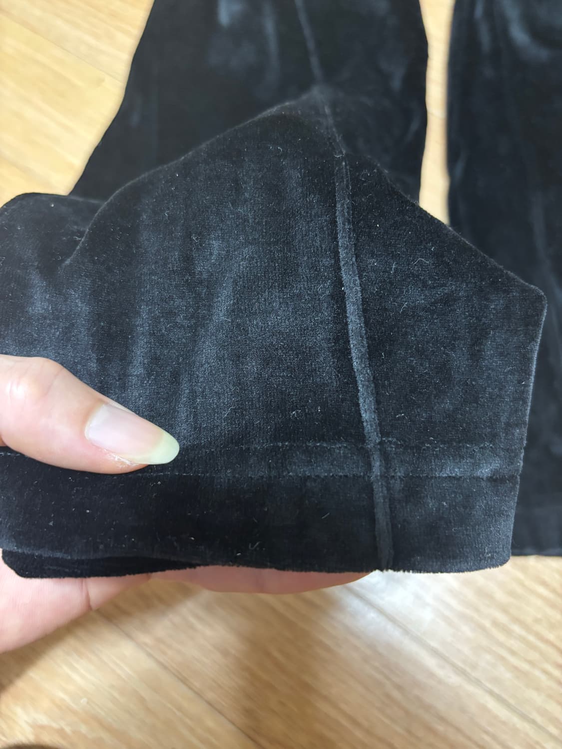 브라운야드 벨벳 트레이닝 바지 블랙 상품이미지7