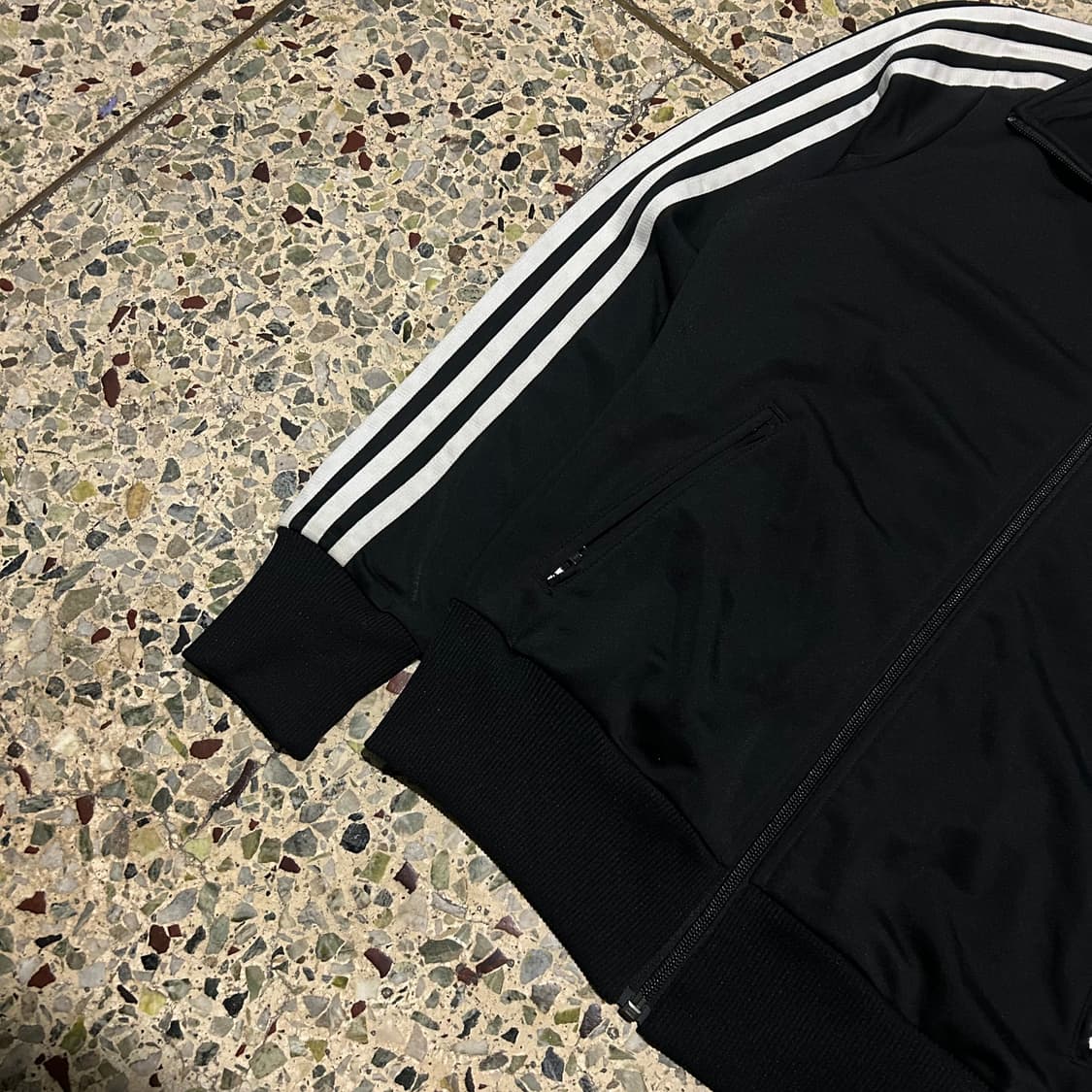 아디다스(ADIDAS) 파이어버드 블랙 트랙탑 져지 상품이미지3