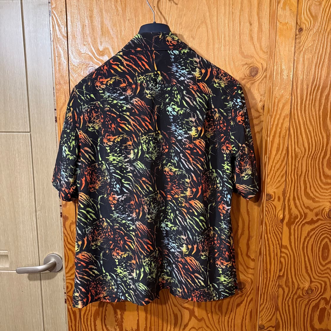 셀린느 23 S/S 하와이안 실크 셔츠 판매 합니다. 상품이미지6