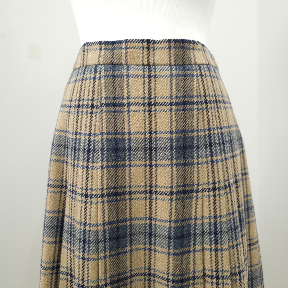 DAKS 모 혼방 체크 플리츠 베이지 미디스커트 일본빈티지 상품이미지3