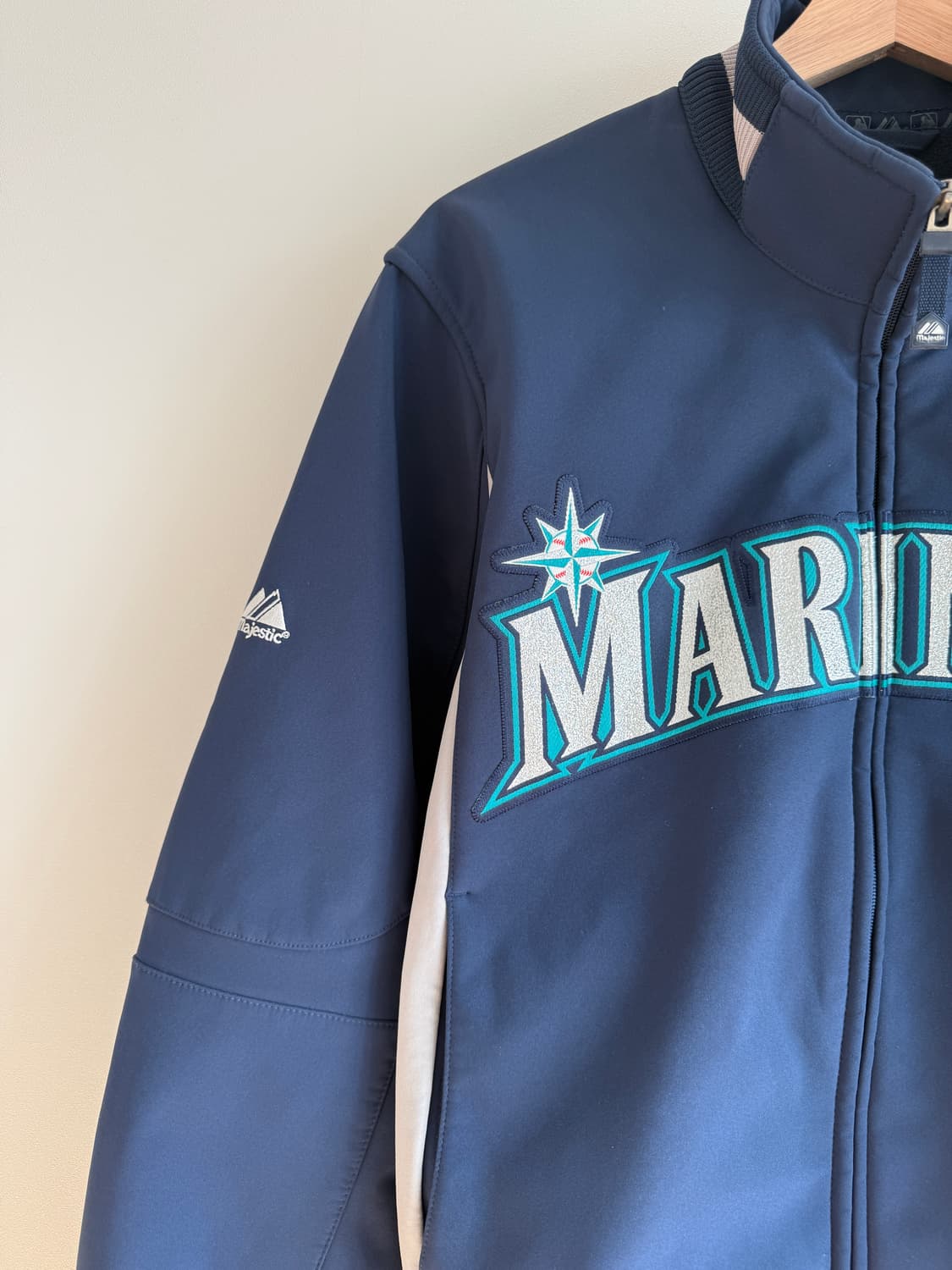 마제스틱(Majestic) 집업 점퍼 상품이미지3